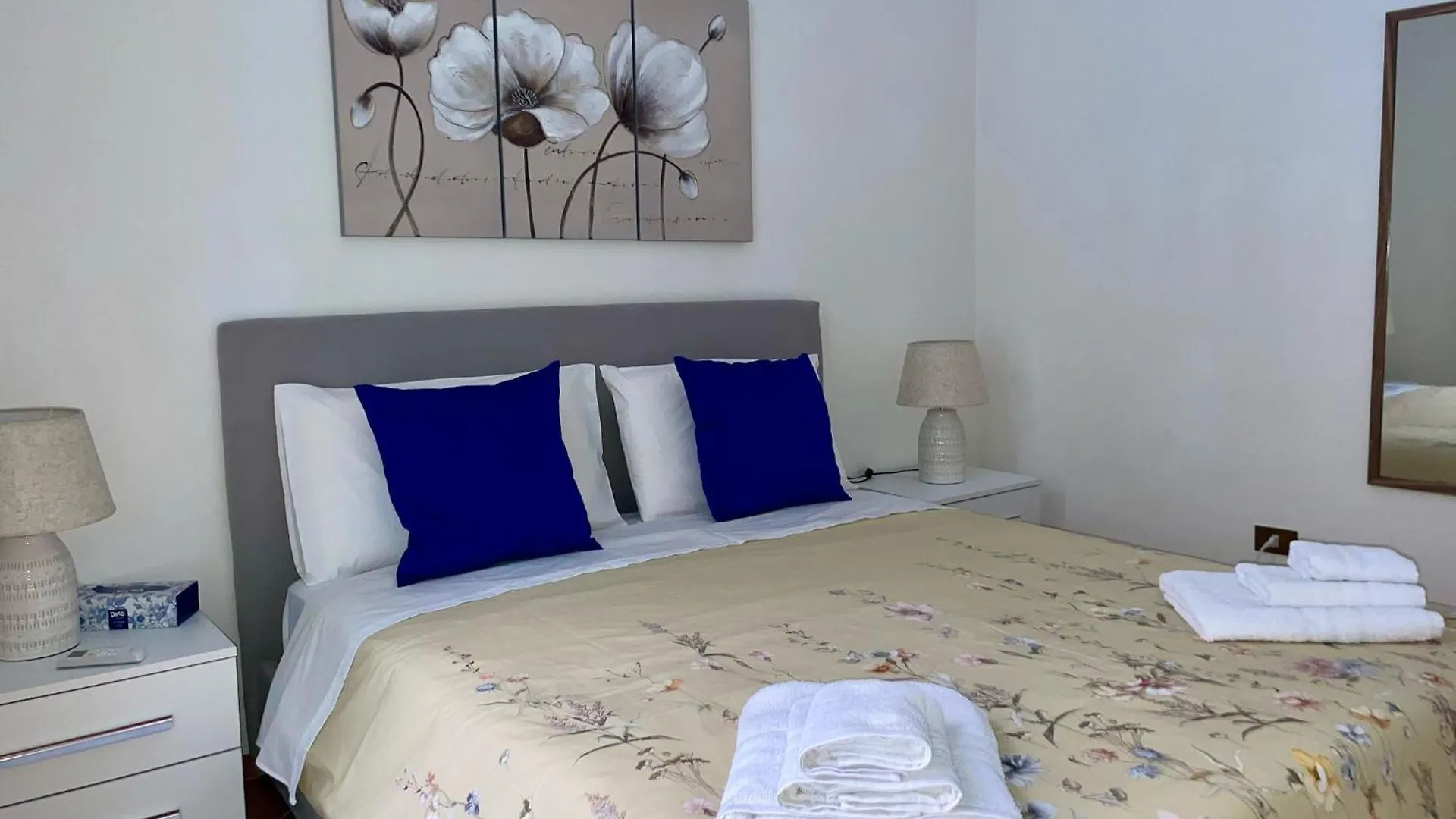 Mercury Apartment - 100 Mq Nel Cuore Di 巴勒莫