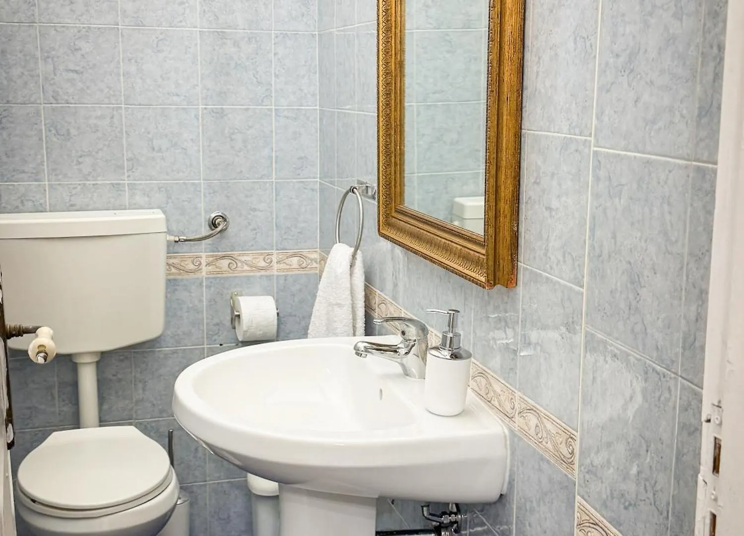 Mercury Apartment - 100 Mq Nel Cuore Di Palermo