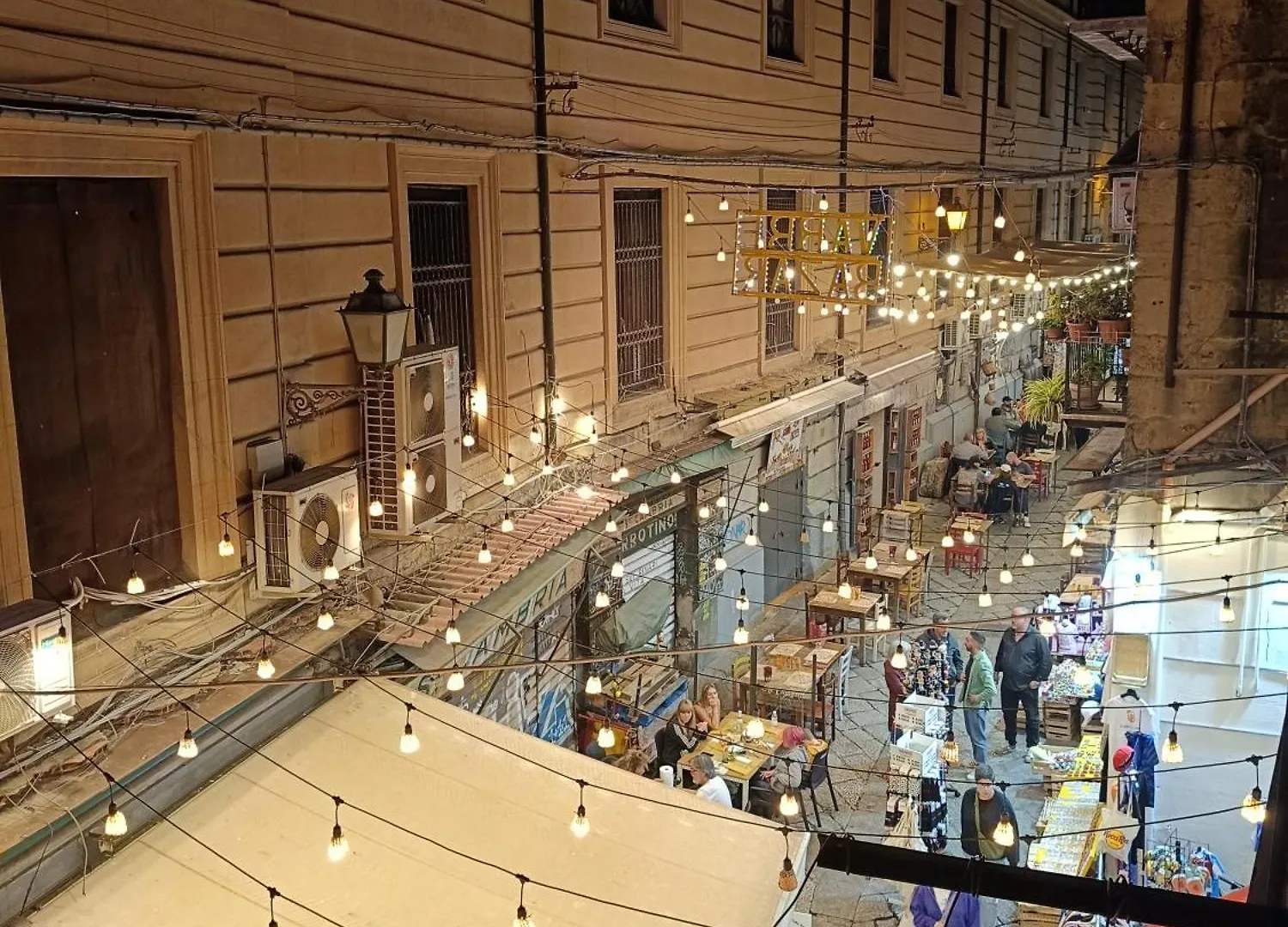 Mercury Apartment - 100 Mq Nel Cuore Di Palermo
